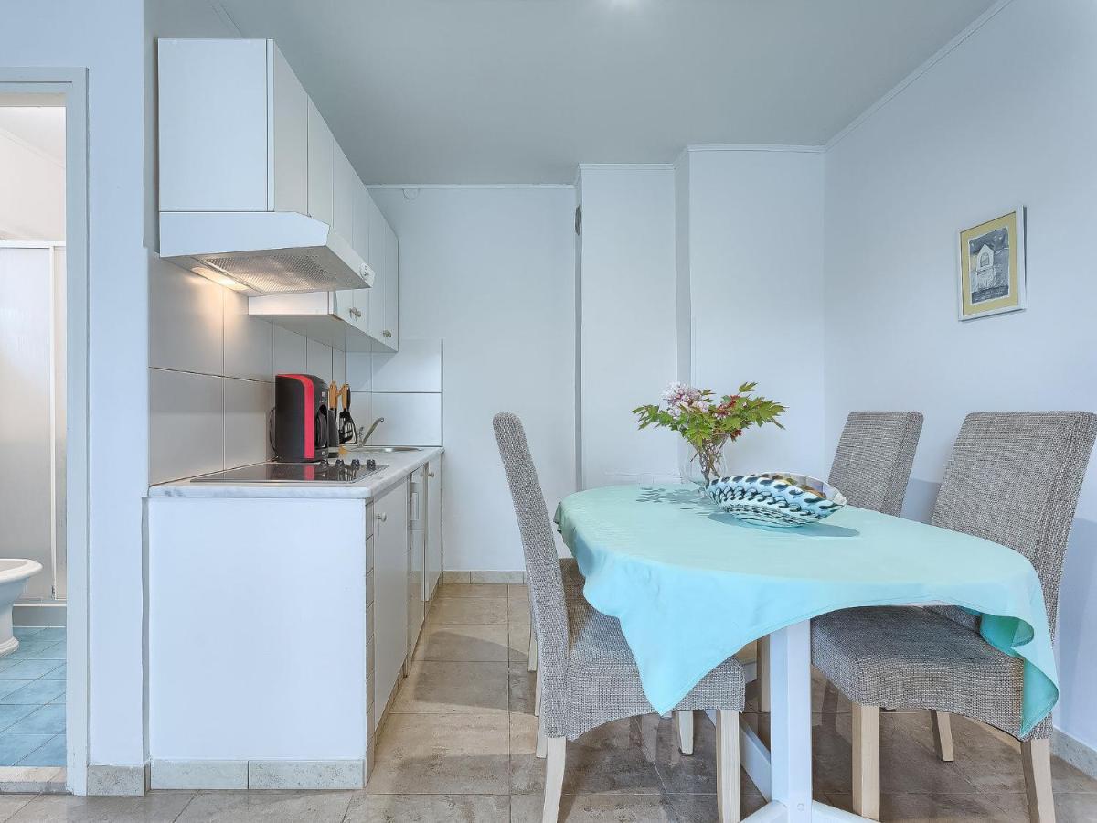 Apartment Nika-12 By Interhome Umag Exterior photo